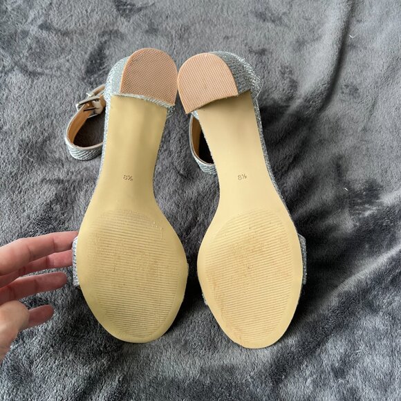 Badgley Mischka American Glamour Silver Heel in Size 8.5 - Picture 6 of 7